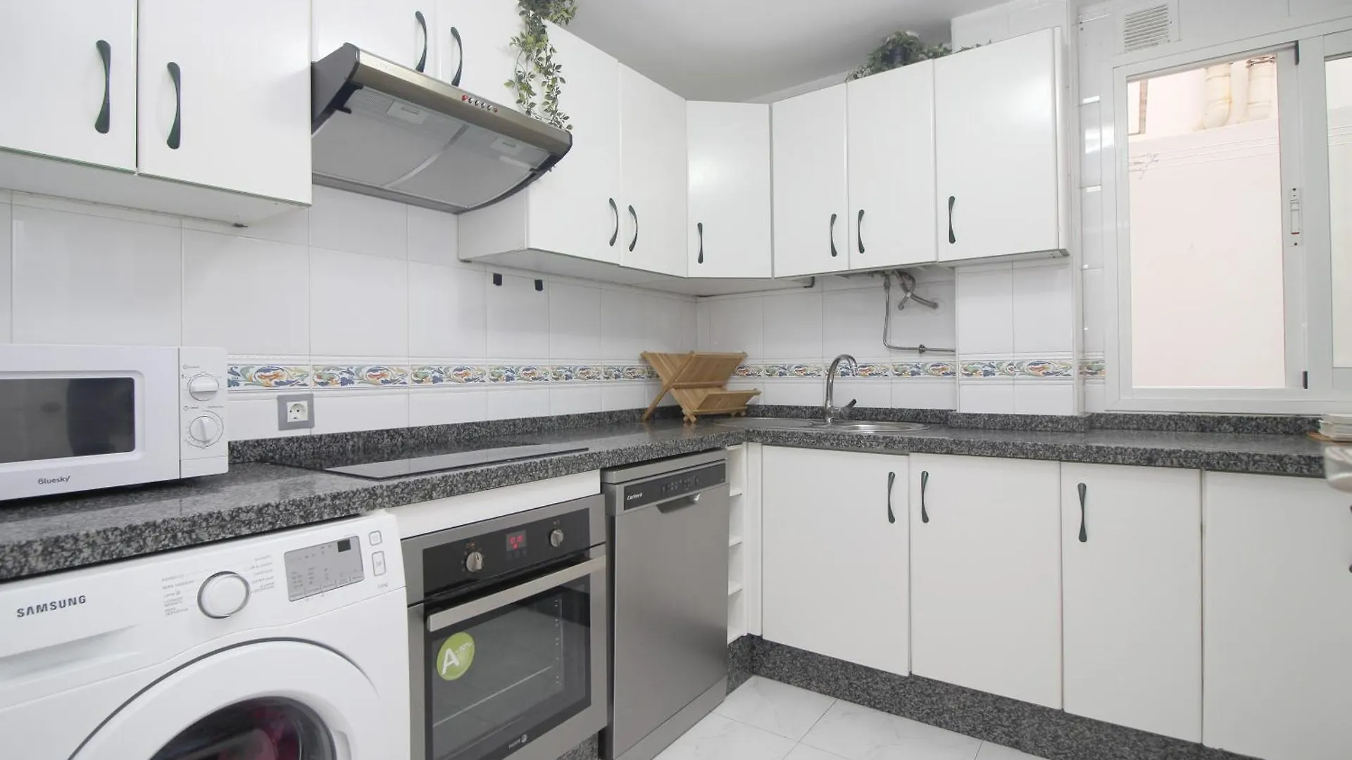 Del Parque Flats Family Paradise Rincon de la Victoria 0*,  Spain