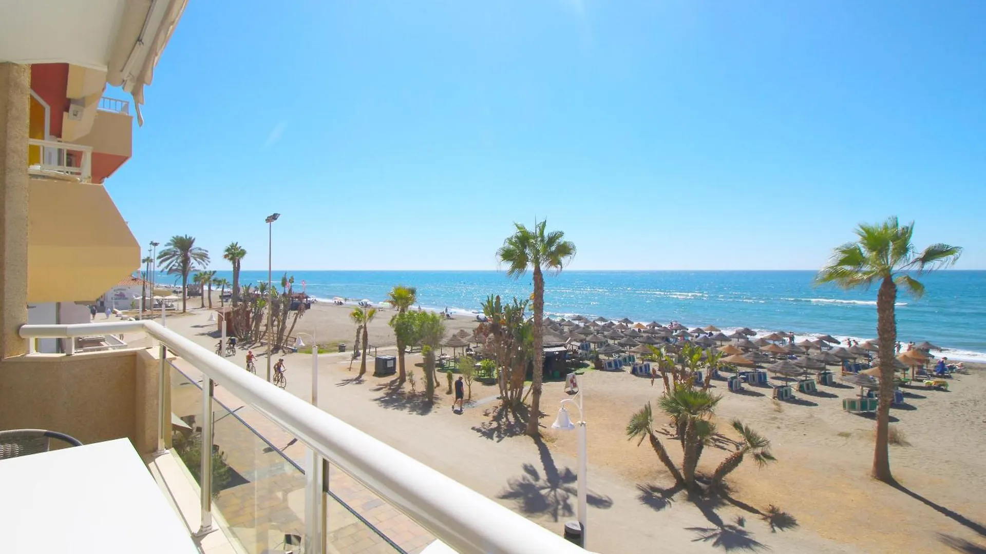 Del Parque Flats Family Paradise Rincon de la Victoria
